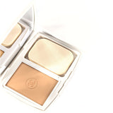CHANEL香奈兒珍珠光感輕透防護粉餅SPF25/PA+++ (I1551)